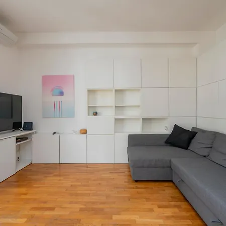 I Host Apartment - Malnati 5-3